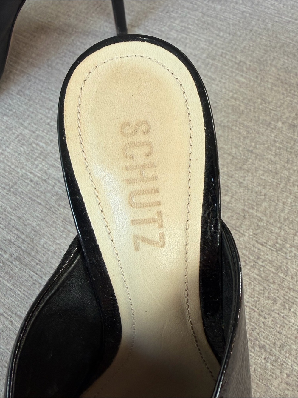 SCHUTZ Black Patent Pointed-Knot Tanya Mules Heel, 7B - Picture 3 of 7